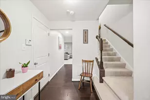 22855 Lacey Oak Terrace, Sterling, VA 20166 - Photo 3