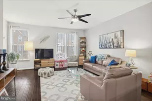 22855 Lacey Oak Terrace, Sterling, VA 20166 - Photo 11