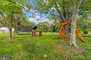 21960 Oatlands Rd, Aldie, VA 20105 - Photo 15