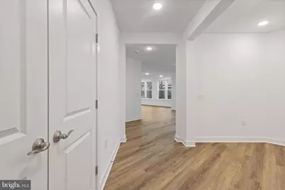 21950 Garganey Terrace #308, Ashburn, VA 20147 - Photo 9