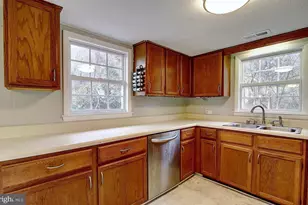 13096 Furnace Mountain Rd, Lovettsville, VA 20180 - Photo 17