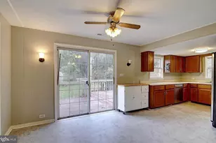 13096 Furnace Mountain Rd, Lovettsville, VA 20180 - Photo 15