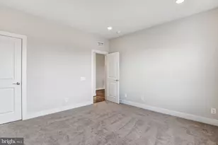 43199 Dogan Rdg Pl, Centreville, VA 20120 - Photo 33