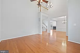 19608 Edgemont Square, Ashburn, VA 20147 - Photo 5