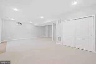 19608 Edgemont Square, Ashburn, VA 20147 - Photo 31