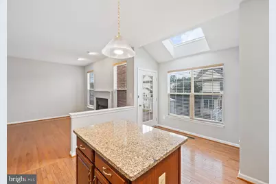 19608 Edgemont Square, Ashburn, VA 20147 - Photo 15