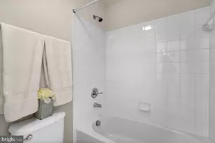 22664 Amberjack Square, Brambleton, VA 20148 - Photo 21