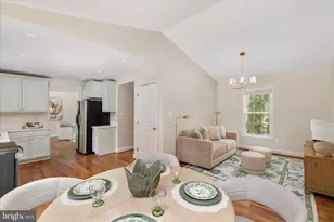 11815 Brockman Ln, Great Falls, VA 22066 - Photo 5