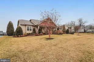 23067 Welbourne Walk Ct, Ashburn, VA 20148 - Photo 5