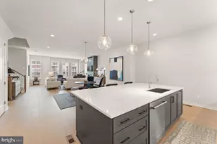 19899 Harrison Trace Terrace, Ashburn, VA 20147 - Photo 15