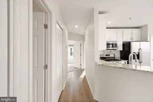 25240 Lake Shore Square, Chantilly, VA 20152 - Photo 19