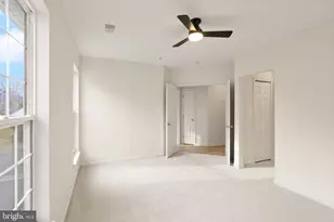 25240 Lake Shore Square, Chantilly, VA 20152 - Photo 25