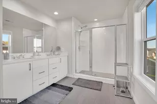 25038 Woodland Iris Dr, Aldie, VA 20105 - Photo 17