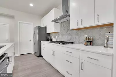 25038 Woodland Iris Drive, Aldie, VA 20105 - Photo 7