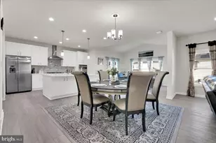 25038 Woodland Iris Dr, Aldie, VA 20105 - Photo 9