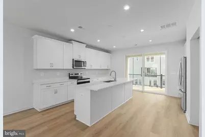 20869 Murry Falls Terrace, Ashburn, VA 20147 - Photo 7