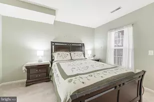 23097 Fontwell Square, Sterling, VA 20166 - Photo 33