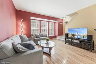 23097 Fontwell Square, Sterling, VA 20166 - Photo 15