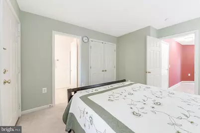 23097 Fontwell Square, Sterling, VA 20166 - Photo 31