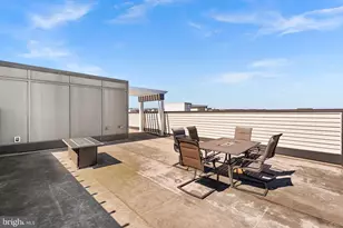 23104 Sullivans Cove Sq, Brambleton, VA 20148 - Photo 51