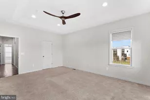 23104 Sullivans Cove Sq, Brambleton, VA 20148 - Photo 23