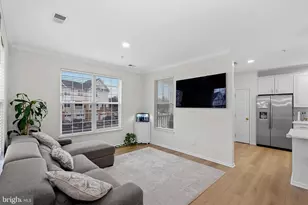 43890 Hickory Corner Terrace, Ashburn, VA 20147 - Photo 9