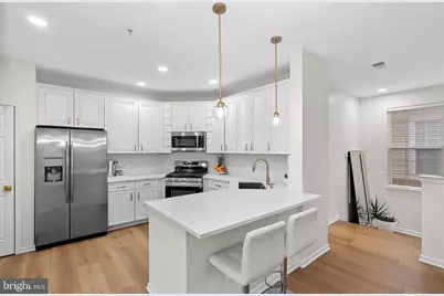 43890 Hickory Corner Terrace #111, Ashburn, VA 20147 - Photo 17