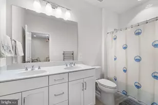 42240 Graves Mountain Ter, Chantilly, VA 20152 - Photo 9