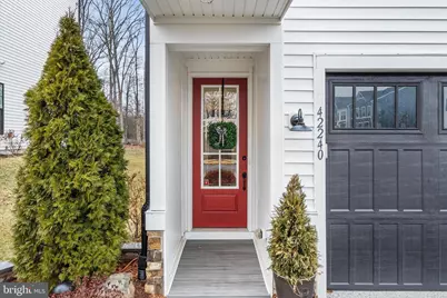 42240 Graves Mountain Terrace, Chantilly, VA 20152 - Photo 3