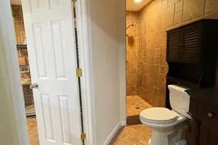 402 Kojun Ct, Sterling, VA 20164 - Photo 43