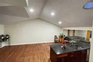 402 Kojun Ct, Sterling, VA 20164 - Photo 25