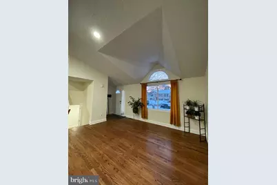 402 Kojun Court, Sterling, VA 20164 - Photo 5