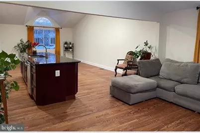 402 Kojun Court, Sterling, VA 20164 - Photo 15