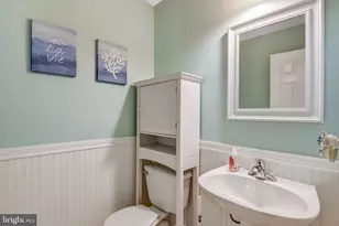 20483 Hazleton Way, Ashburn, VA 20147 - Photo 17