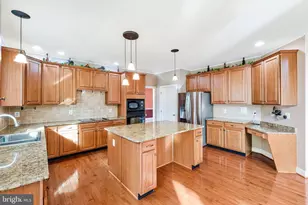 17485 White Gate Pl, Leesburg, VA 20175 - Photo 15