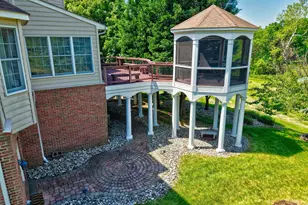 17485 White Gate Pl, Leesburg, VA 20175 - Photo 5