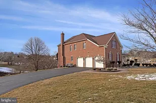 17485 White Gate Pl, Leesburg, VA 20175 - Photo 7