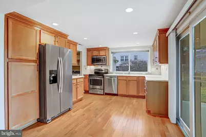 9 Wrightwood Place, Sterling, VA 20164 - Photo 13