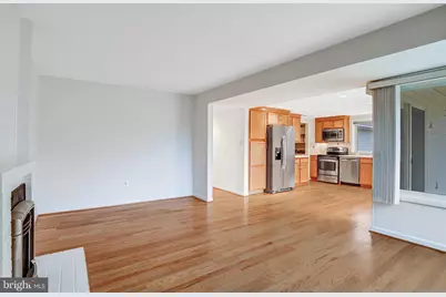 9 Wrightwood Place, Sterling, VA 20164 - Photo 11