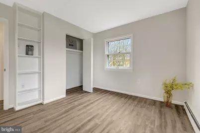 104 W Amhurst Place, Sterling, VA 20164 - Photo 23