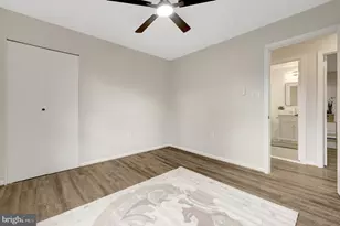 104 W Amhurst Pl, Sterling, VA 20164 - Photo 21