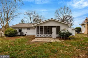 104 W Amhurst Pl, Sterling, VA 20164 - Photo 41