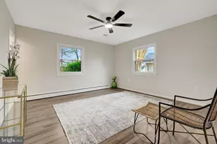 104 W Amhurst Pl, Sterling, VA 20164 - Photo 25