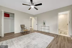 104 W Amhurst Pl, Sterling, VA 20164 - Photo 27