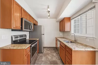 2 Providence Square, Sterling, VA 20164 - Photo 11