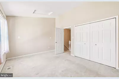 2 Providence Square, Sterling, VA 20164 - Photo 19