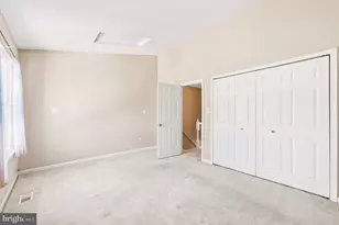 2 Providence Square, Sterling, VA 20164 - Photo 19