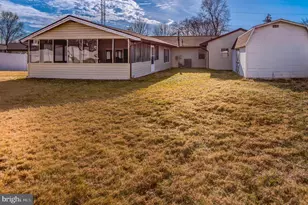 1118 S Williamsburg Ct, Sterling, VA 20164 - Photo 27