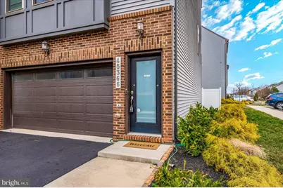 45366 Daveno Square, Sterling, VA 20164 - Photo 3