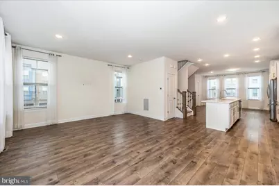 45366 Daveno Square, Sterling, VA 20164 - Photo 9